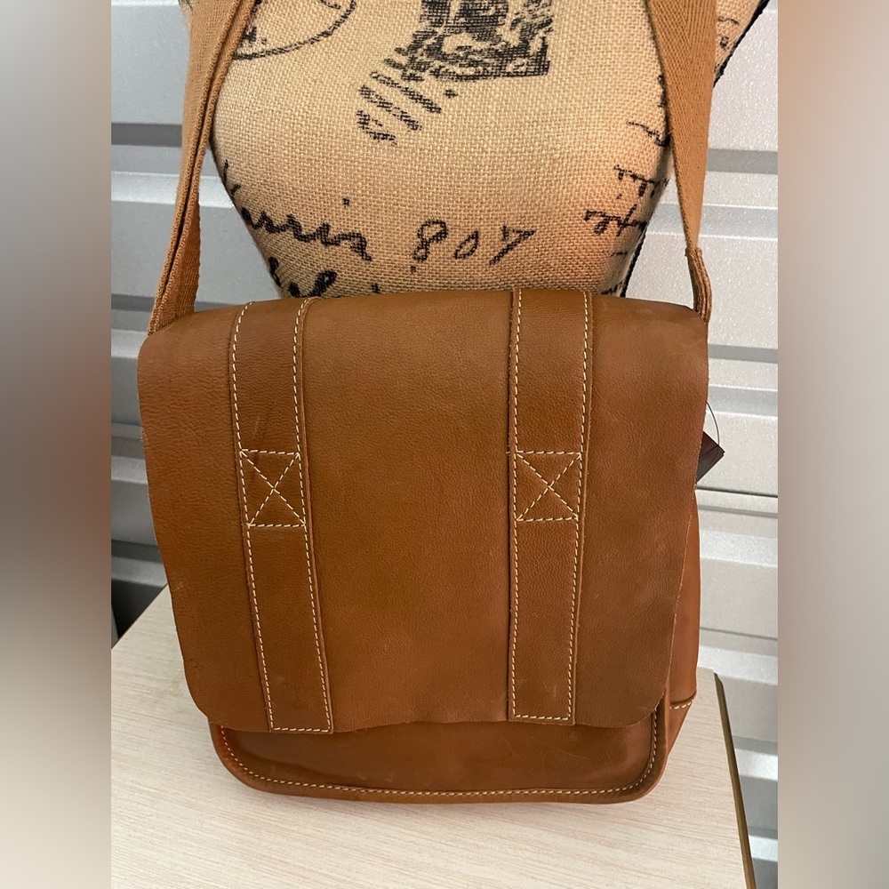 BLACK RIVET GENUINE TAN TOBACCO LEATHER MEN’S SATCHEL / MESSENGER BAG 🎲👶💵🐅